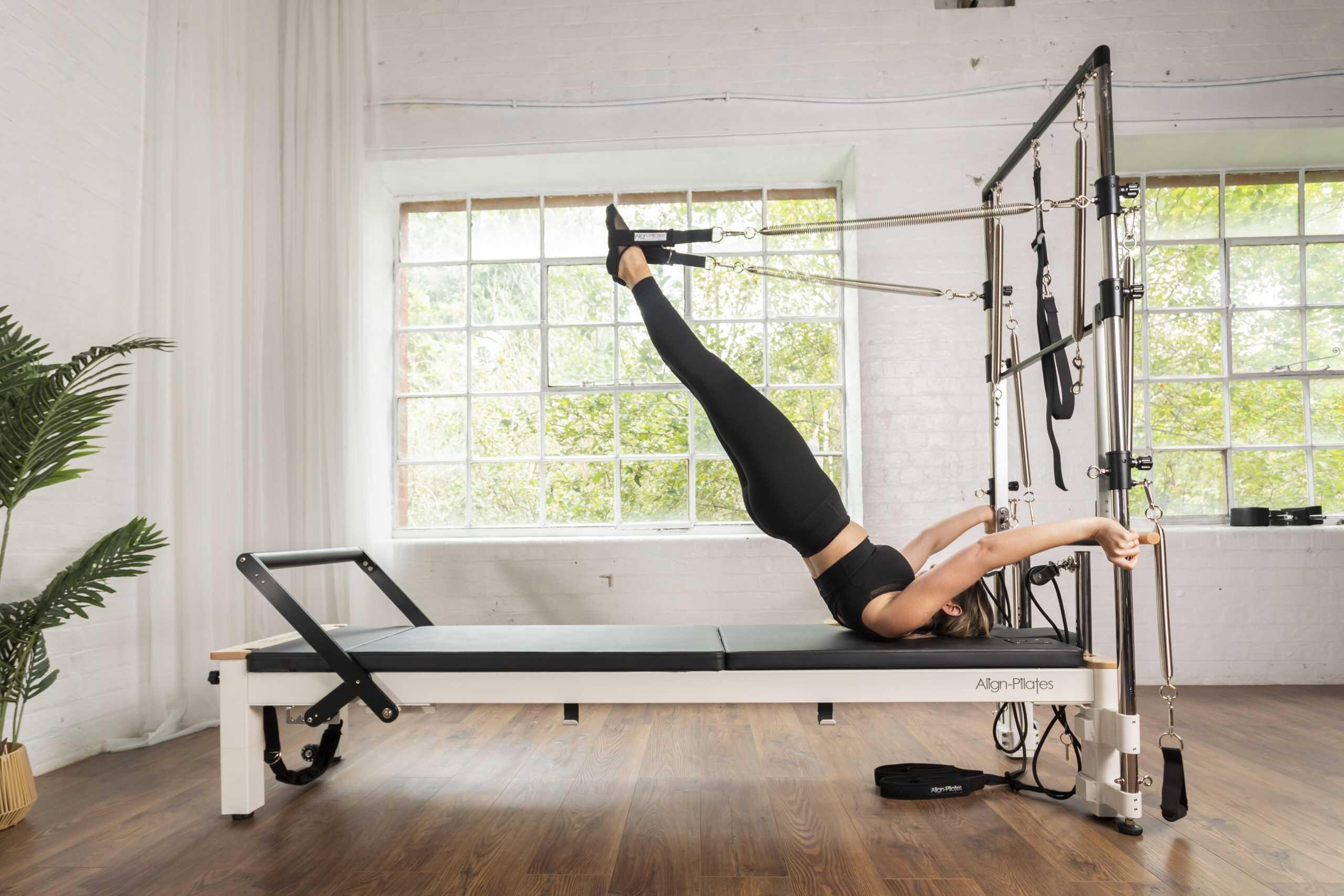 Align Pilates® C8-S White Studio Reformer Bundle