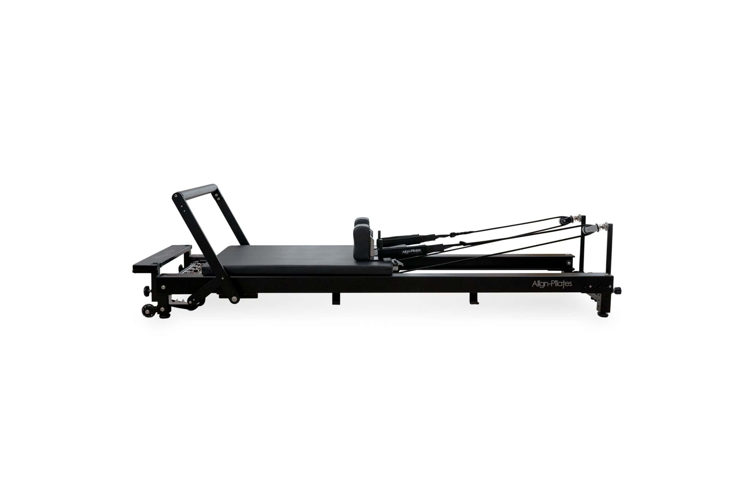 Align Pilates® C8-PRO Studio Pilates Reformer - Noir/Black Bundle