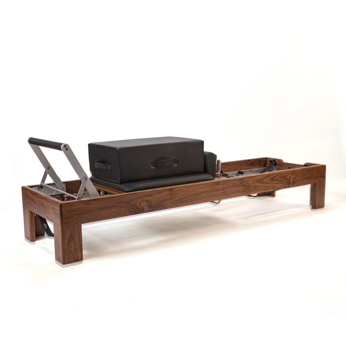 Peak Pilates - Artistry® Reformer with Leather Straps