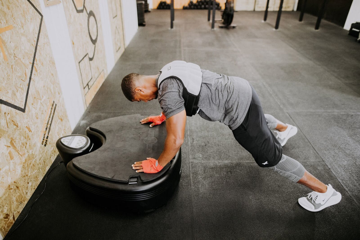 Plank exercise on the Power Plate pro5HP