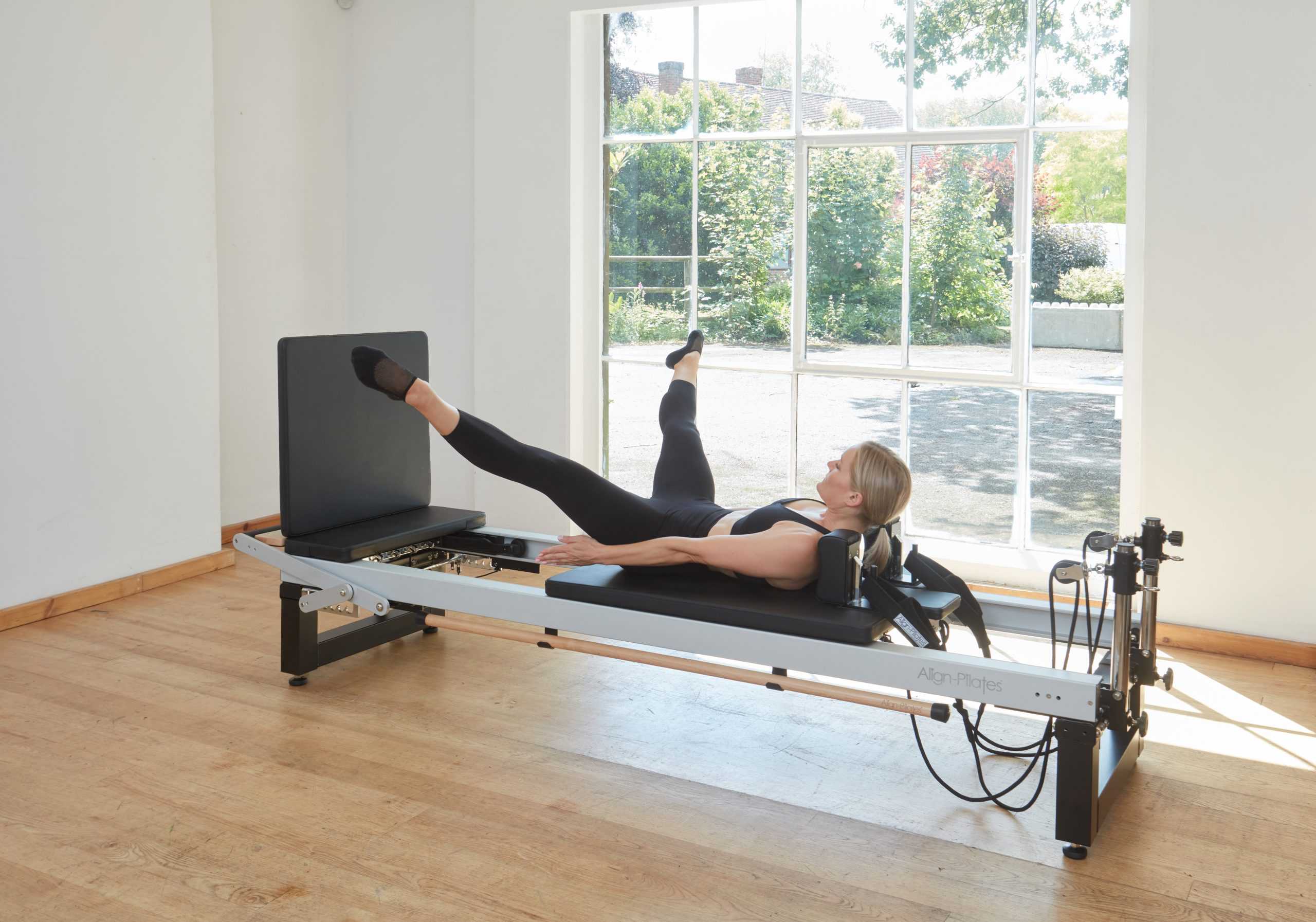 Align Pilates® A8-Pro Pilates Reformer Bundle