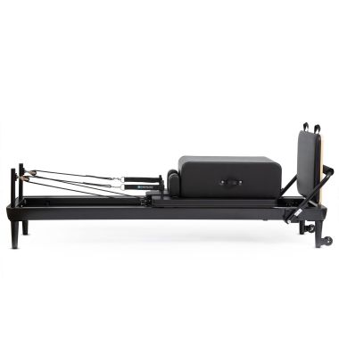 Elina Pilates - Reformer Master Instructor Fisio with Tower